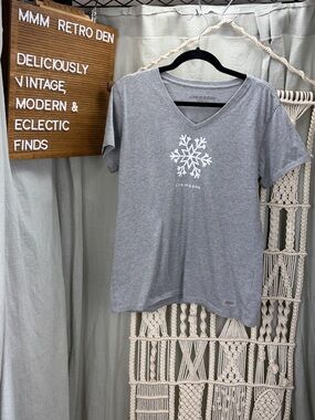 Life Is Good Gray V-Neck Tee with White Snowflake Graphic | Large